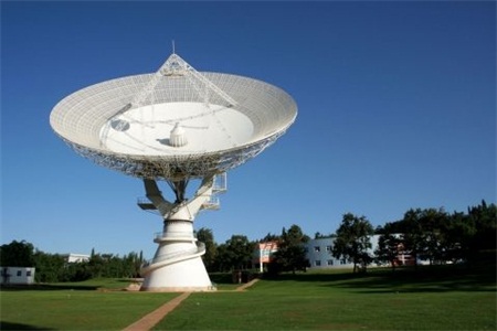 radio telescope