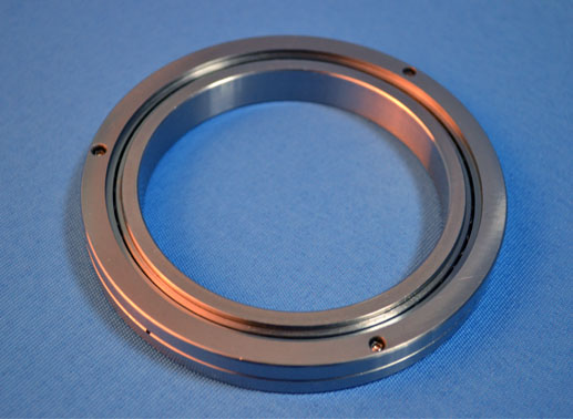 crb7013 crossed roller bearing