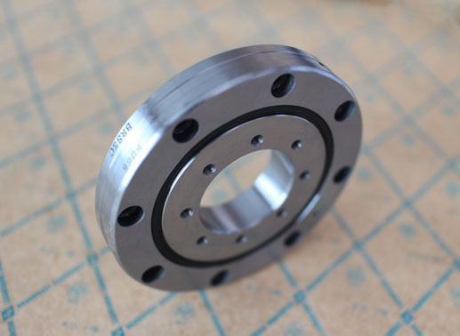 CRBF3515 face-mount crossed roller bearing