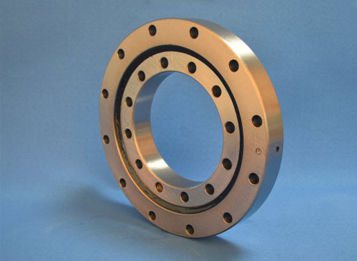 XU060111 slewing bearing