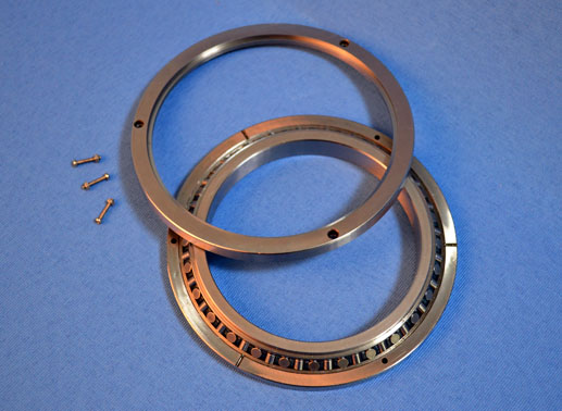 crossed roller bearings service life