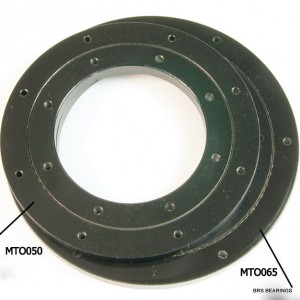 anti-rust slewing ring surface black oxide treated.